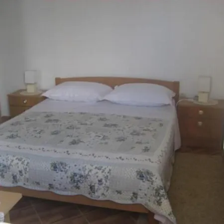 Kreso Appartement *